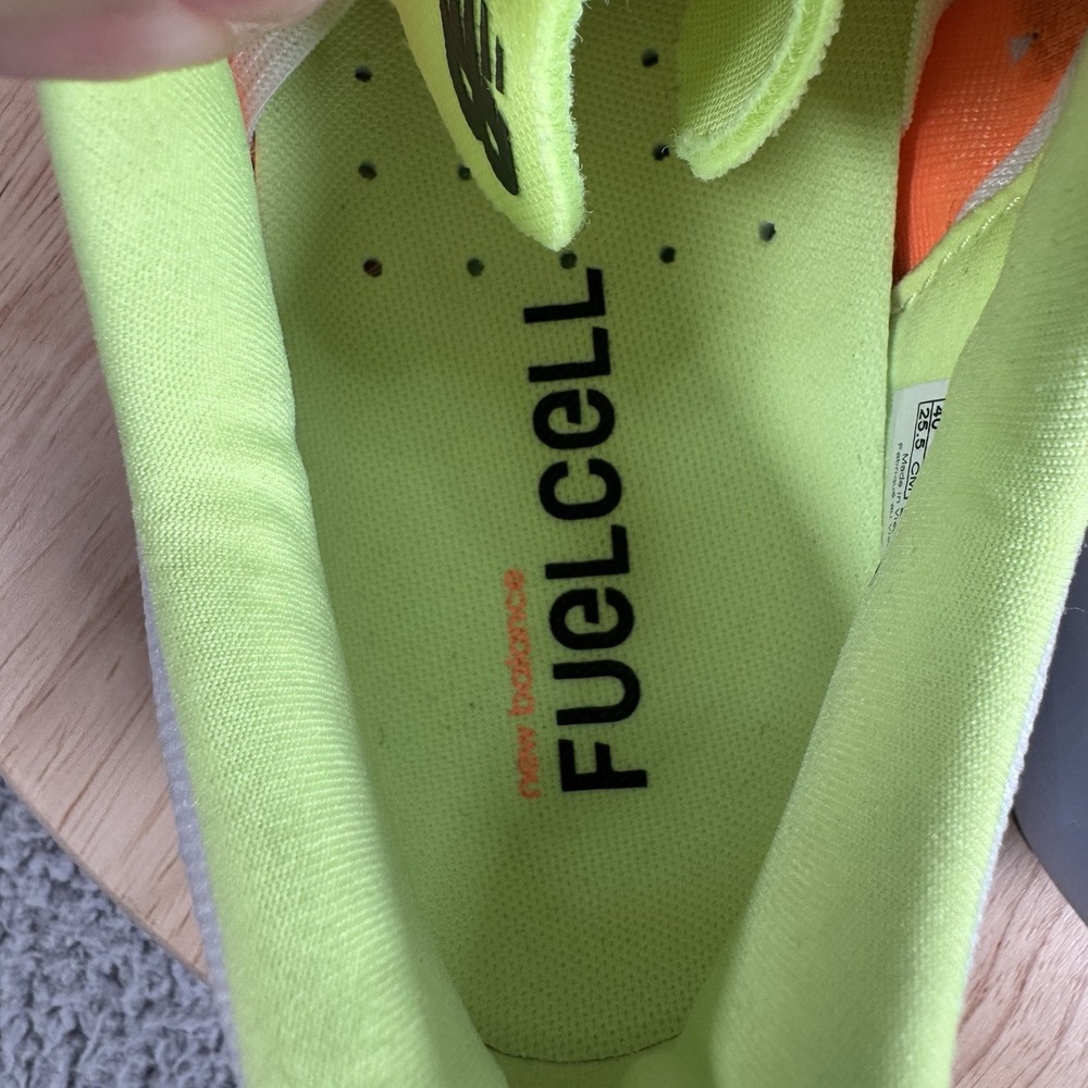 New Balance Fuel Cell Rebel Womens 8.5 Lime Mango Road Running Shoes WFCXLA4 - Picture 11 of 12